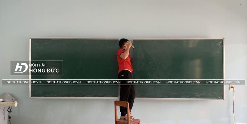 Bảng trượt 2 tấm mẫu 3 giấu khung