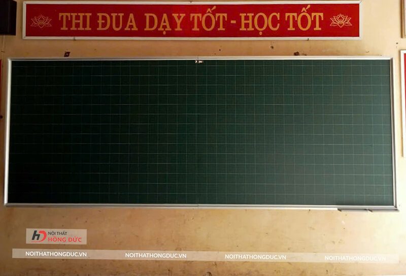 Lưu ý khi lựa chọn bảng trượt giấu khung