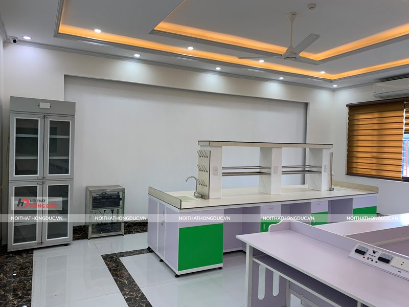 Giải pháp bàn ghế thí nghiệm hóa sinh