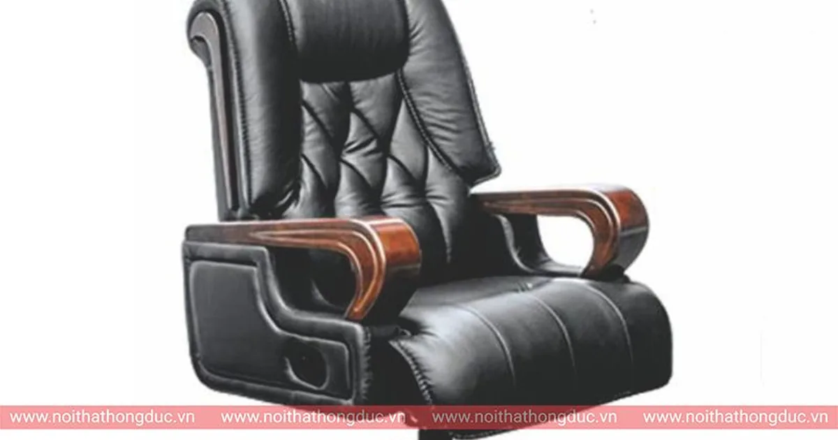Ghế xoay lãnh đạo GX503 bọc da đặt trong phòng làm việc