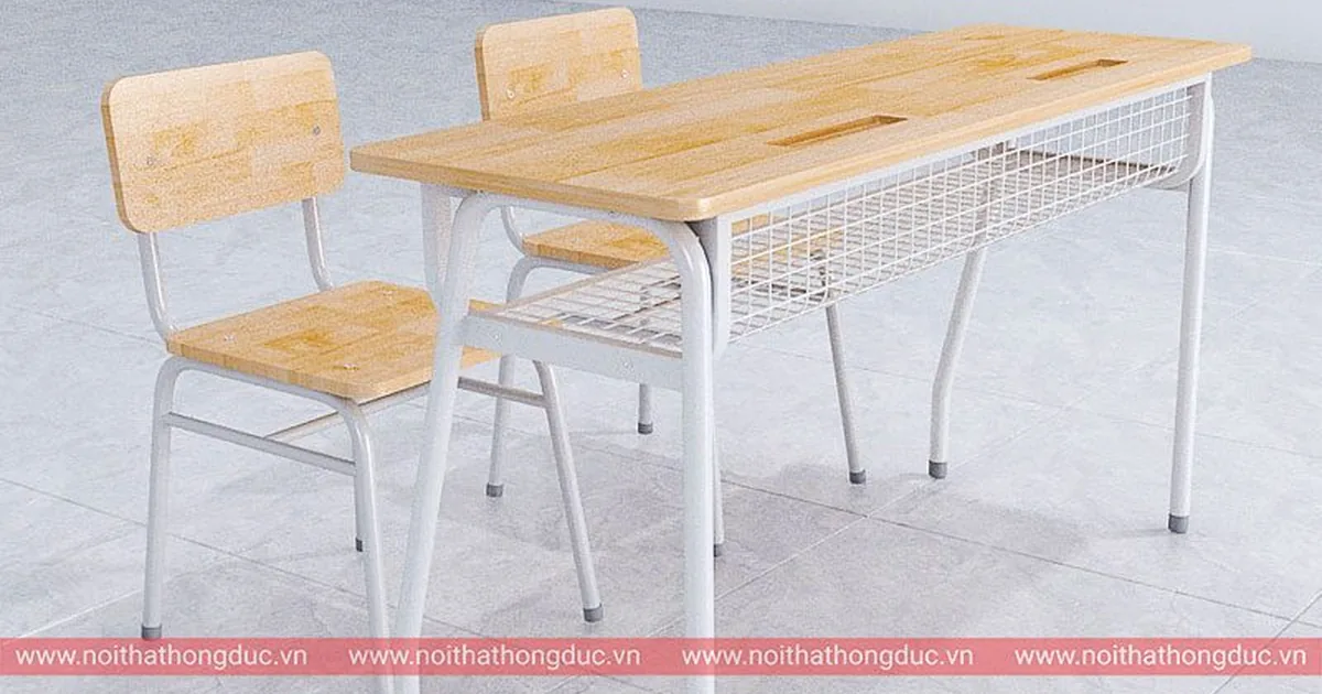 Mặt bàn học sinh nhìn chính diện, thấy rõ mép và nẹp cạnh