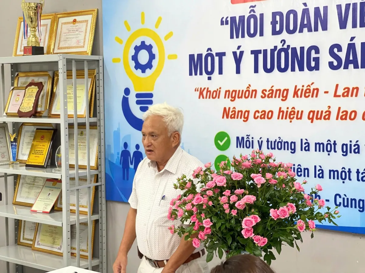 Đại biểu phát biểu tại buổi ra mắt mô hình “Mỗi đoàn viên một ý tưởng sáng tạo” ở Hồng Đức